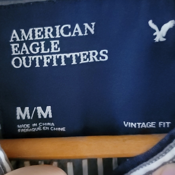 American Eagle Sz M "Vintage Fit" 100% cotton - Picture 4 of 7